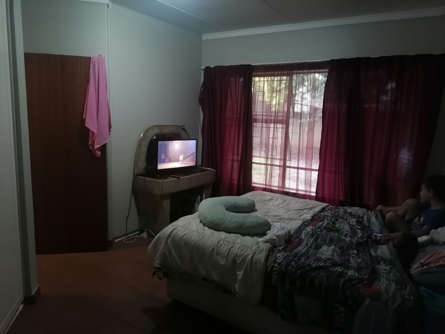 3 Bedroom Property for Sale in Uitsig Free State